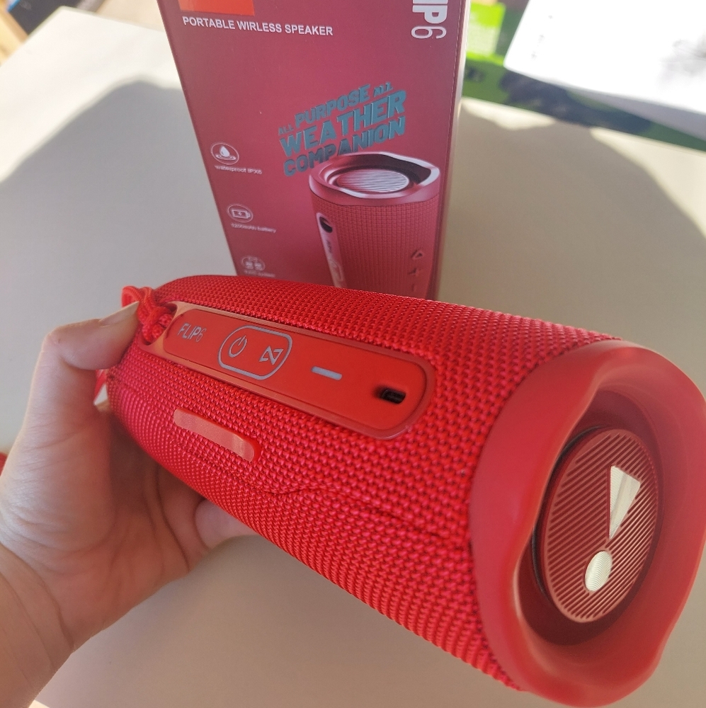 NEW Flip 6 Bluetooth Speaker RED